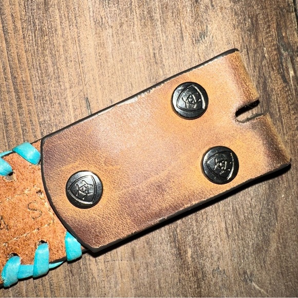 Ariat Leopard HOH Leather Belt with Turquoise Whip Stitch S: Small Length: 35.5” - Picture 8 of 9
